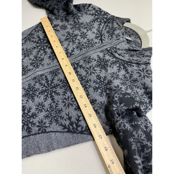 NEW Neve Designs Maya Full Zip Sweater Women Small Gray Wool Blend Snowflake - Picture 6 of 16